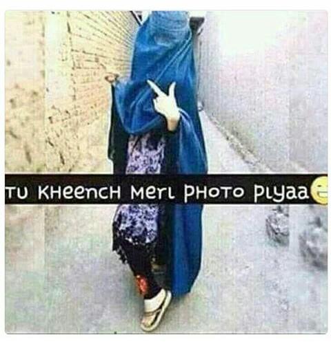 zaibi_farooka's tweet photo. Group Admin #Noori_Sheikh😁😁😜🙈 https://t.co/pegf6m8k3Q