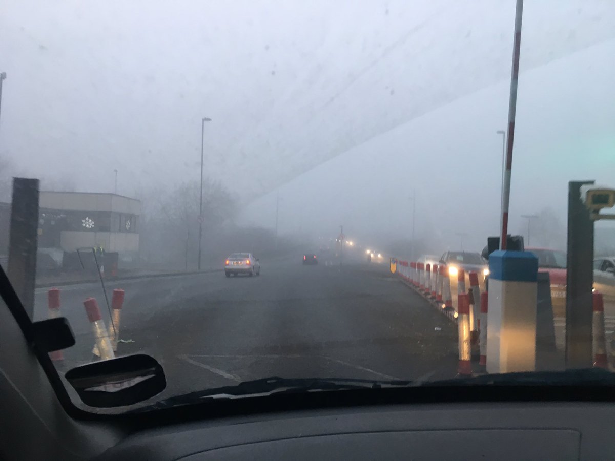 MattRJClifford's tweet image. Apparently the #itchenbridge is through here. Let&apos;s hope so. Or it&apos;s cold and wet very quickly