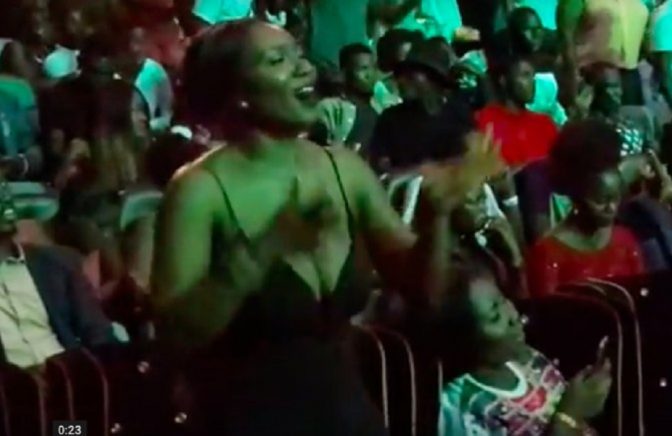 SirAmankwaah's tweet photo. WATCH: Sarkodie’s girlfriend shows off dancing skills @ #RapperHolic2016 https://t.co/Pwl1F52Xn8 @live919fm https://t.co/OZJ6AxaPe4