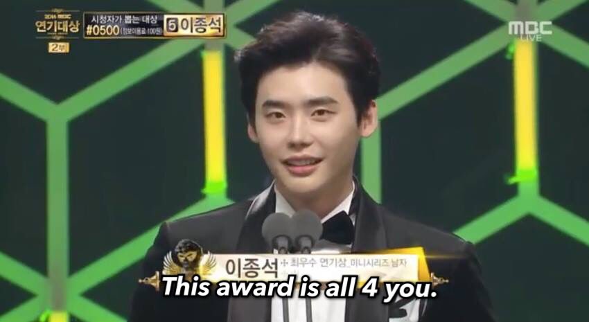 TheAnnyeongOppa's tweet photo. congrats oppa 🏆 <4 https://t.co/3nwdXIaXOk