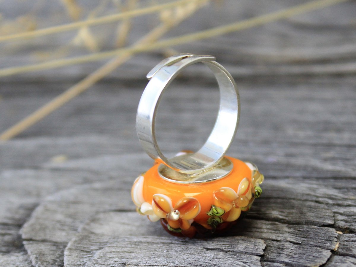 JewelryByKaty's tweet photo. Lampwork Beads Ring https://t.co/CqL5UF9UUy #Lampwork #Beads #Ring #LampworkRing #glassbeadring https://t.co/4UcpChj4Nq