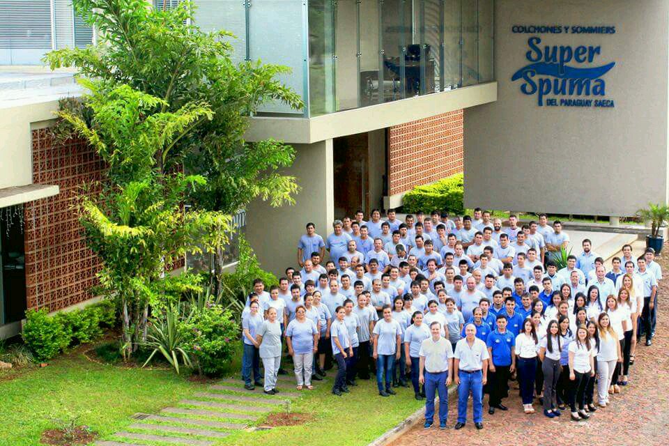 avaldezarrua's tweet photo. #LFOTY (@ Superspuma del Paraguay SAECA in Villeta, Central) https://t.co/GDiILbQTwP https://t.co/cBzB6wEHTp