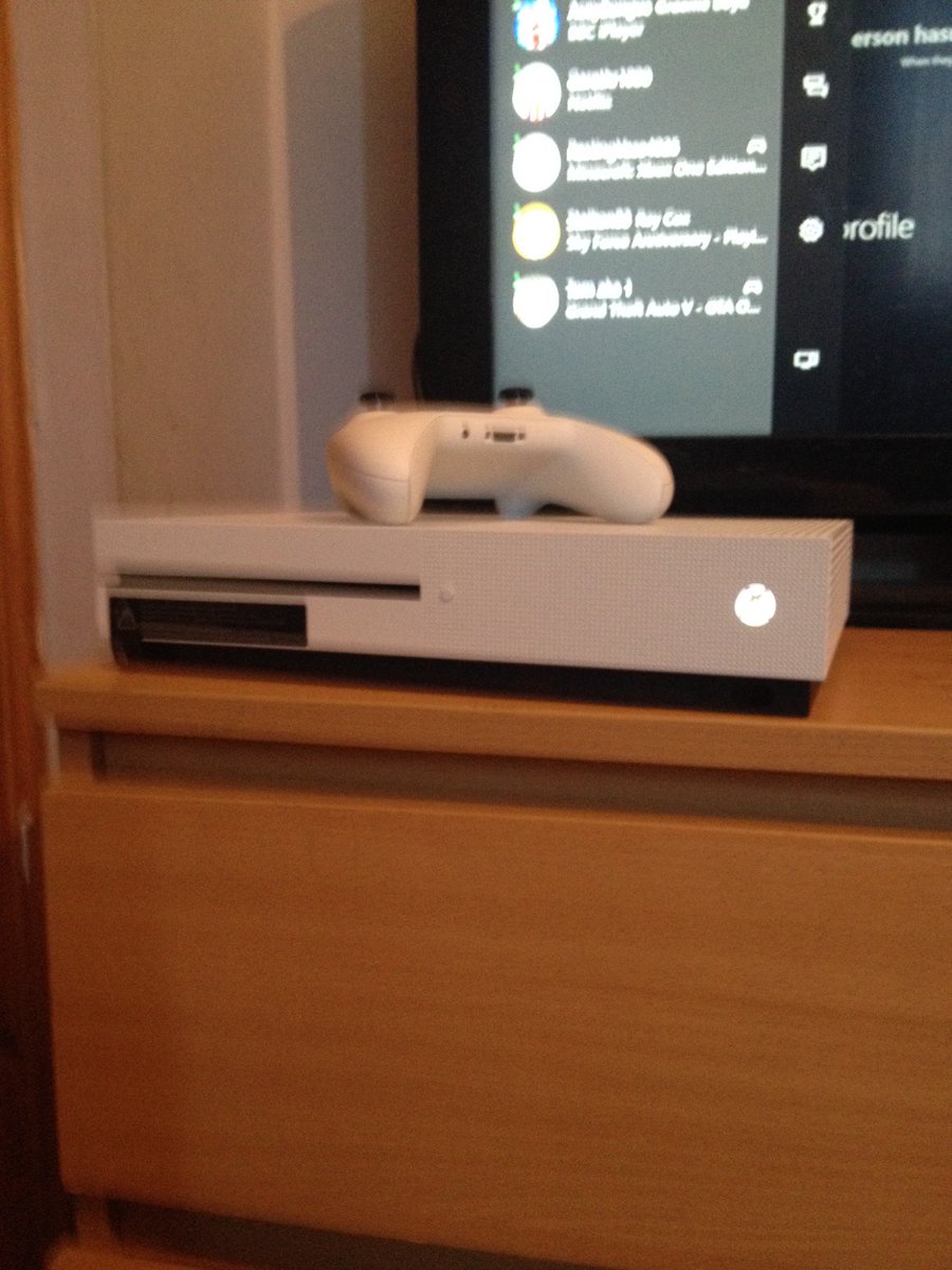 Denumhutton3's tweet image. Mery xMIS add me