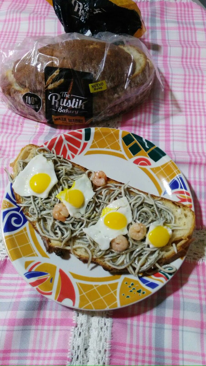 olipope44's tweet photo. #therustikBDay @TheRustikBakery aqui dejo mi propuesta https://t.co/r0qlq6uTH1