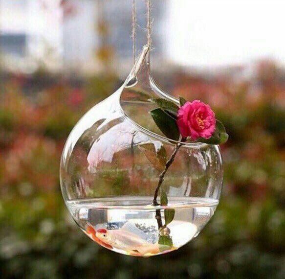 طردٍ ورى الي فات مايغني الحي ،
اعـرف مسافـات الحـيـاه القصيره !
ٰ
لا عـاد تندم فـي حياتك علـى شي 
مـاراح راح  وجعل في الامر خيره !