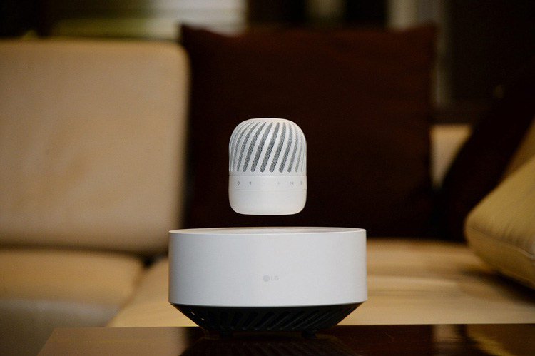 techdelve's tweet photo. Levitating Portable Speaker: A futuristic innovation from LG! https://t.co/VqnJ8F22Gi https://t.co/8kxJrhNs3y