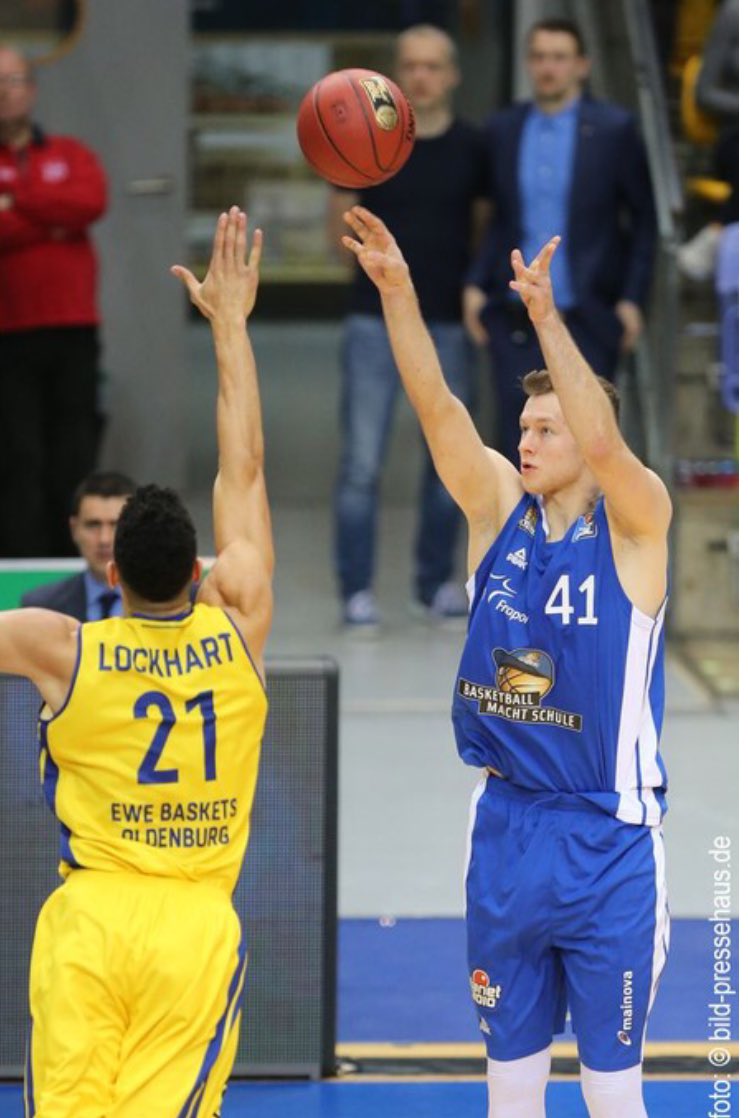 NKiel_41's tweet photo. GAMEDAY 🏀🎯 #skyliners #roadgame #bluemagic https://t.co/Zj7CwqFkIE
