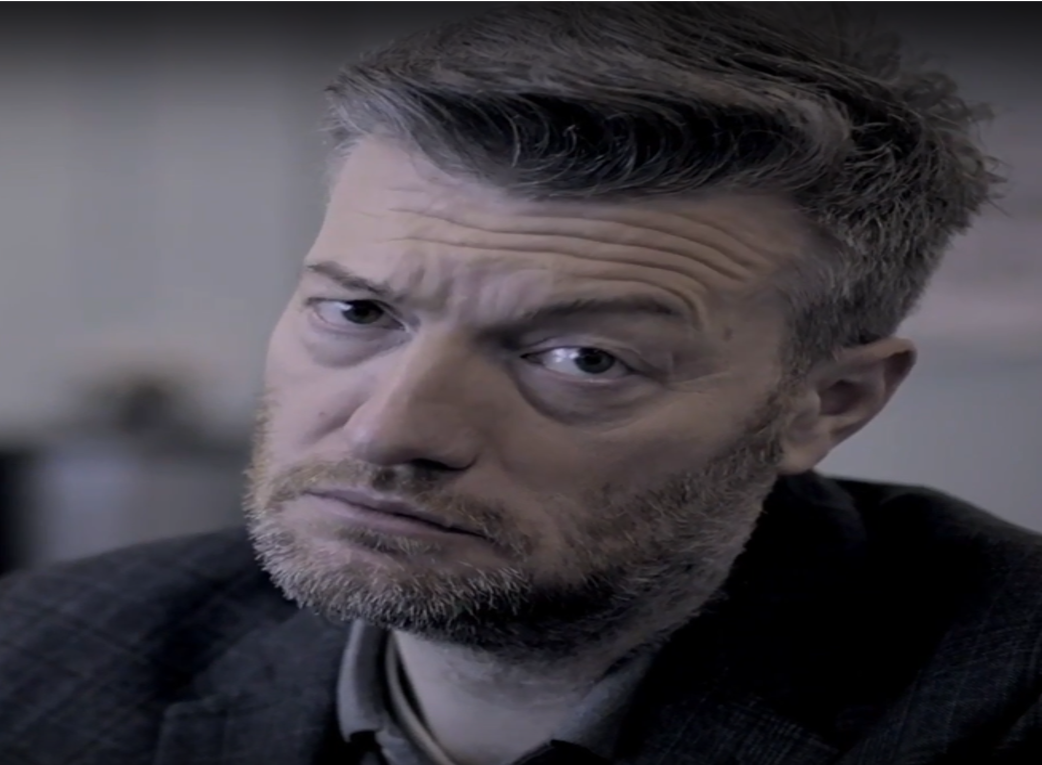 DCScoot97's tweet photo. Is it me or has the compounded sadness of 2016 sort of morphed Brooker into Jared Harris? @charltonbrooker https://t.co/6hYruJvIsl