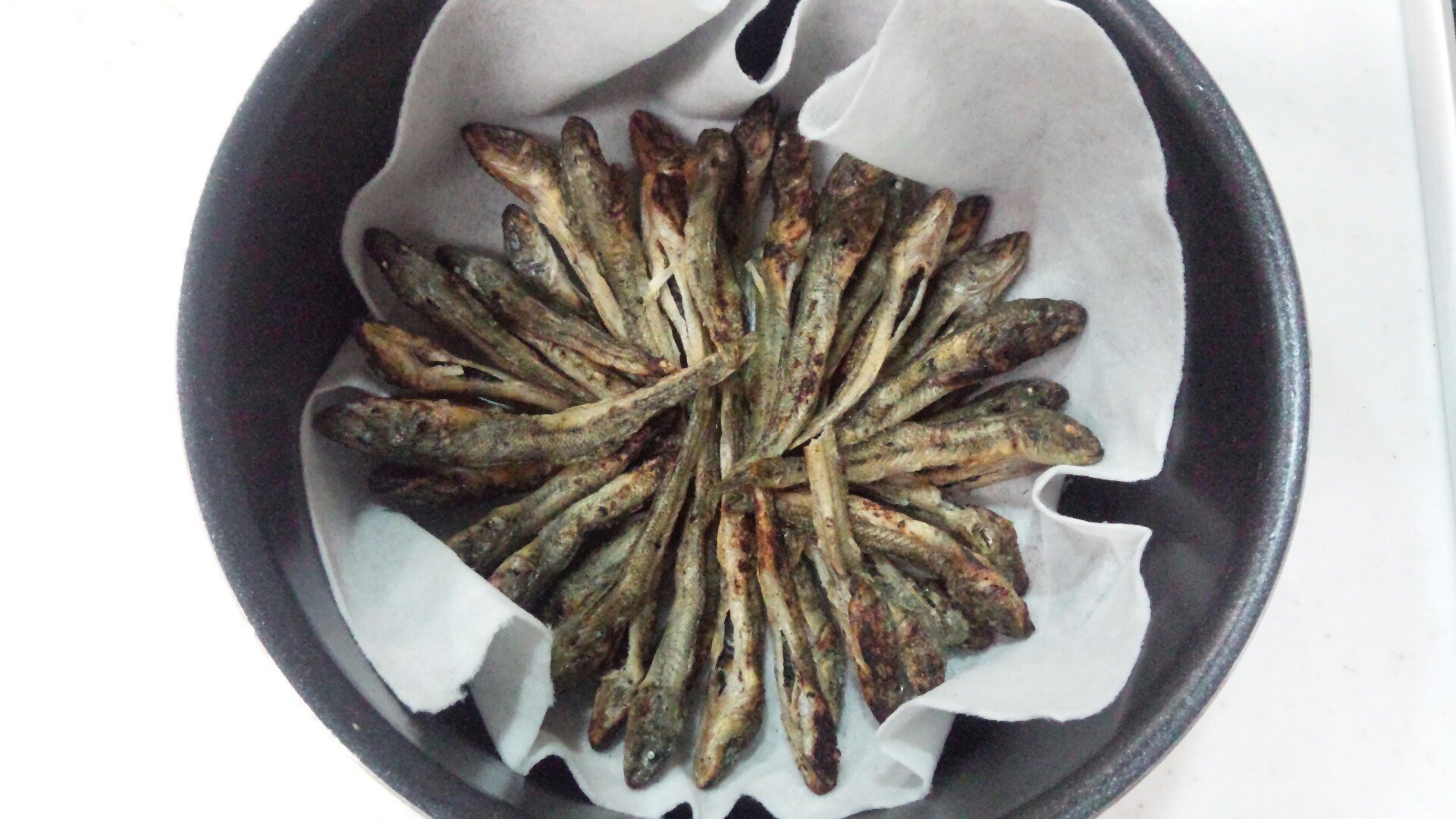 三室竜士 夏に作ったハゼの焼き干しを使って甘露煮に挑戦 さて出来映えはどうかな T Co Grlca3mb4a Twitter
