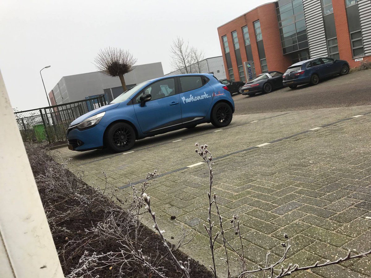 SVDadviseurs's tweet photo. Wij hebben bijna vrij...maar zijn vandaag wel druk bezig met #voorbereiding vr 2017!  Wij hebben er al zin in!  Bedankt @Proficount vr hulp! https://t.co/NWXVZqGpa4
