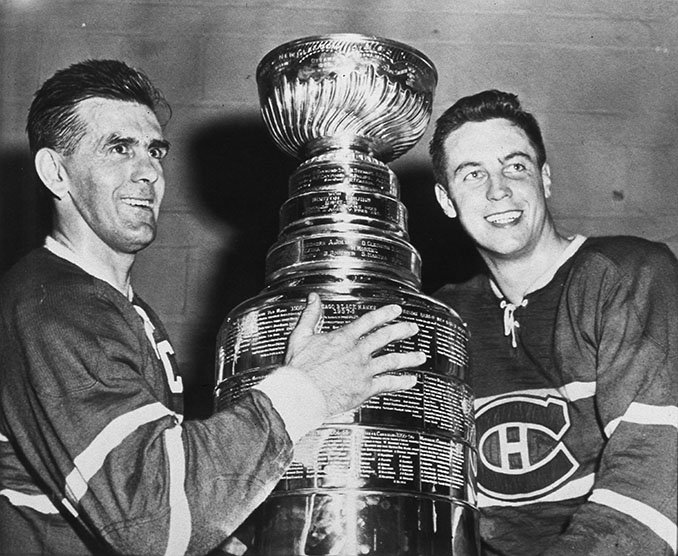 ruckerarchive's tweet photo. December 30.  In 1981 Wayne Gretzky ties scoring record set by Maurice Richard and Mike Bossy. - https://t.co/htpzUw5A7z https://t.co/7Z1vixXuiG