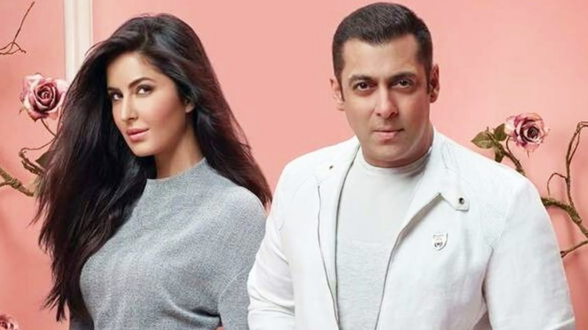BollywoodUncut's tweet photo. #BarbieDoll 😍#KatrinaKaif &amp; Handsome Hunk #SalmanKhan For Latest in Fashion Of #SplashSpring 2017  Check Out👉https://t.co/yj5MM1oV25 https://t.co/eenAym0hmH