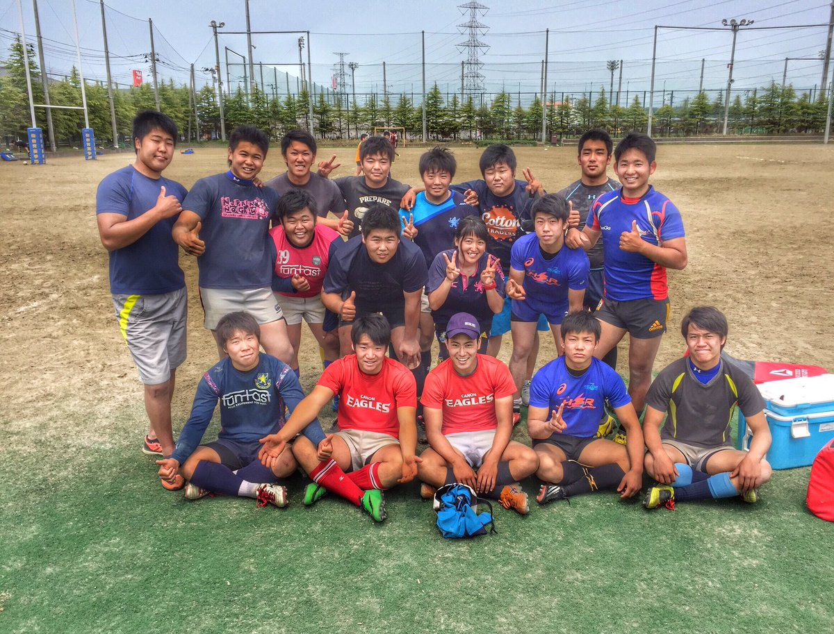 ryoma1012's tweet photo. 今日で仙台育英ラグビー部を引退です。
本当に色々経験させてもらった３年間
長かったようであっという間の３年間
このメンバーでラグビー３年間できて良かったし、感謝しかありません
いままで支えてくれた皆さんありがとうございました！
次のステージでも頑張ります! https://t.co/x4DtoFqek9