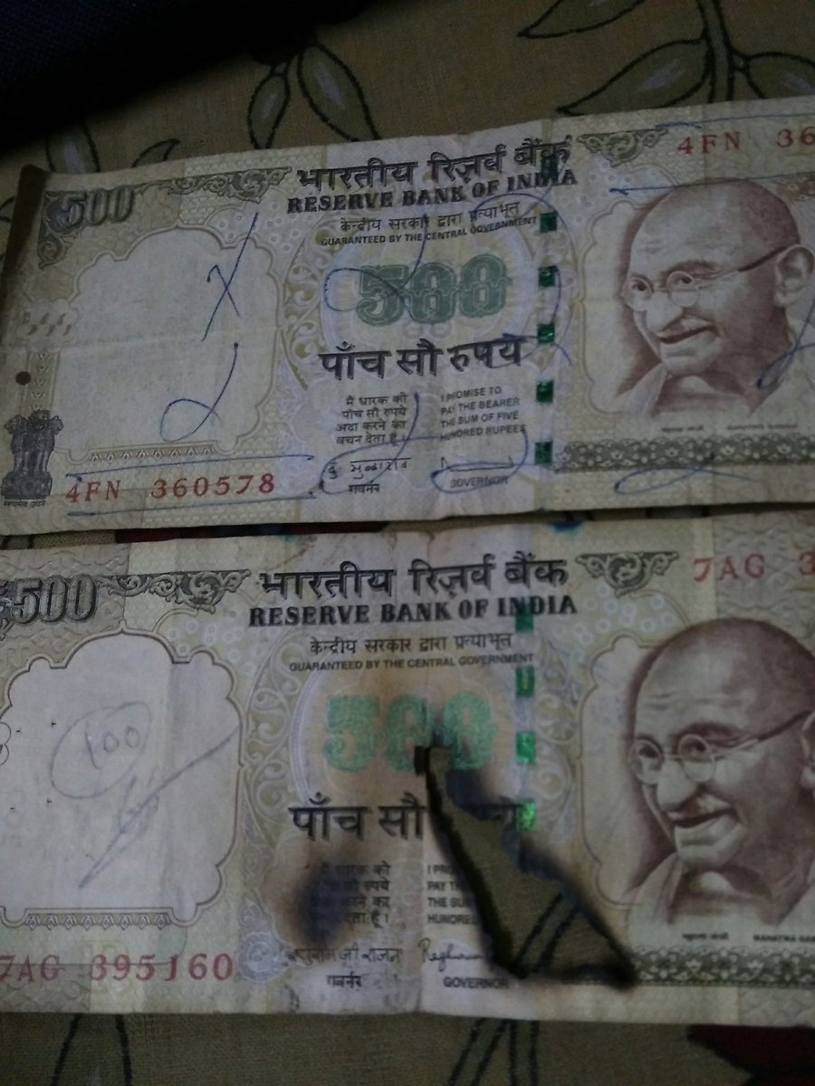 ssshonz's tweet image. Left with these last two old 500 notes. #500note #old #indiancurrency