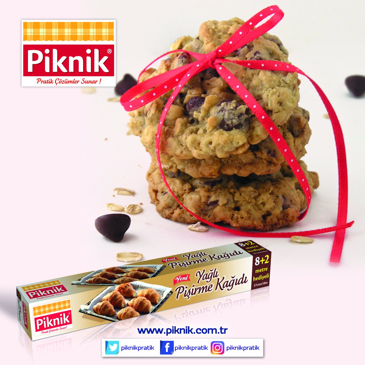 Mutluluk bazen küçük dokunuşlarda gizli olabilir. Yeni yılda sevdiklerinize özel kurabiye tarifimiz için tıklayınız; bit.ly/2ikYNSM