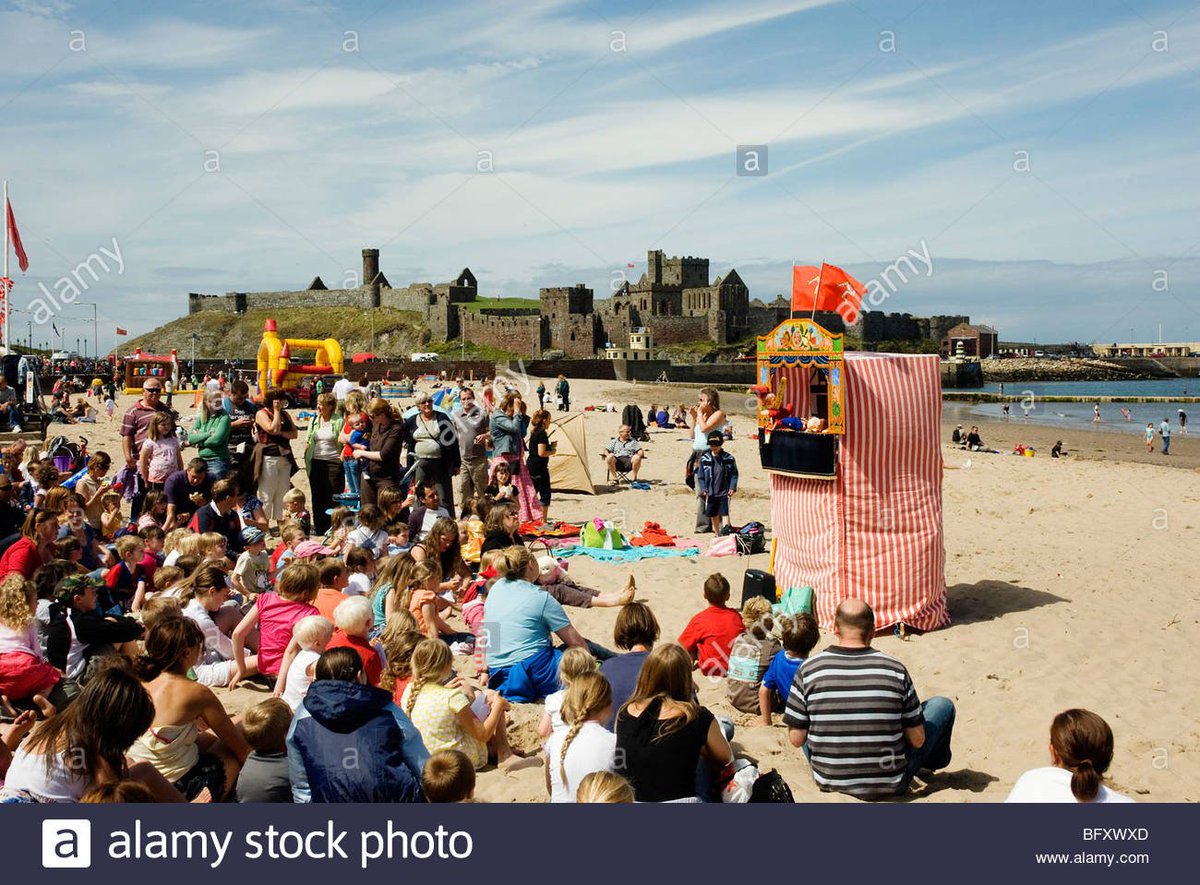 simon_costain's tweet photo. Family friendly holidays close to the UK - the Isle of Man https://t.co/lBta8Jzj1v #beaches #castles #activitycenters #family #UKstaycation https://t.co/nuAWoOXuY3