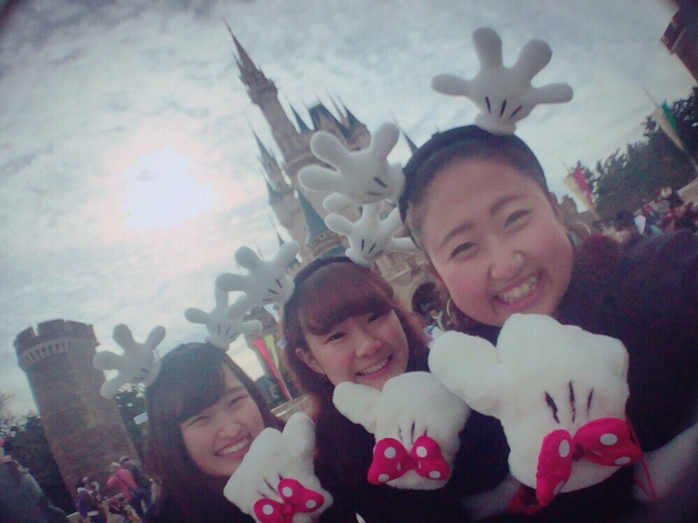 mnm___fun's tweet photo. ❤️💜💚 ディズニーランド！！
夢の国！夢の時間！
ひたすら楽しかった〜〜！👏
お気に入りの写真が多すぎる🤔
蘭茉歩ありがとう😎 https://t.co/vcIgcUgt5X
