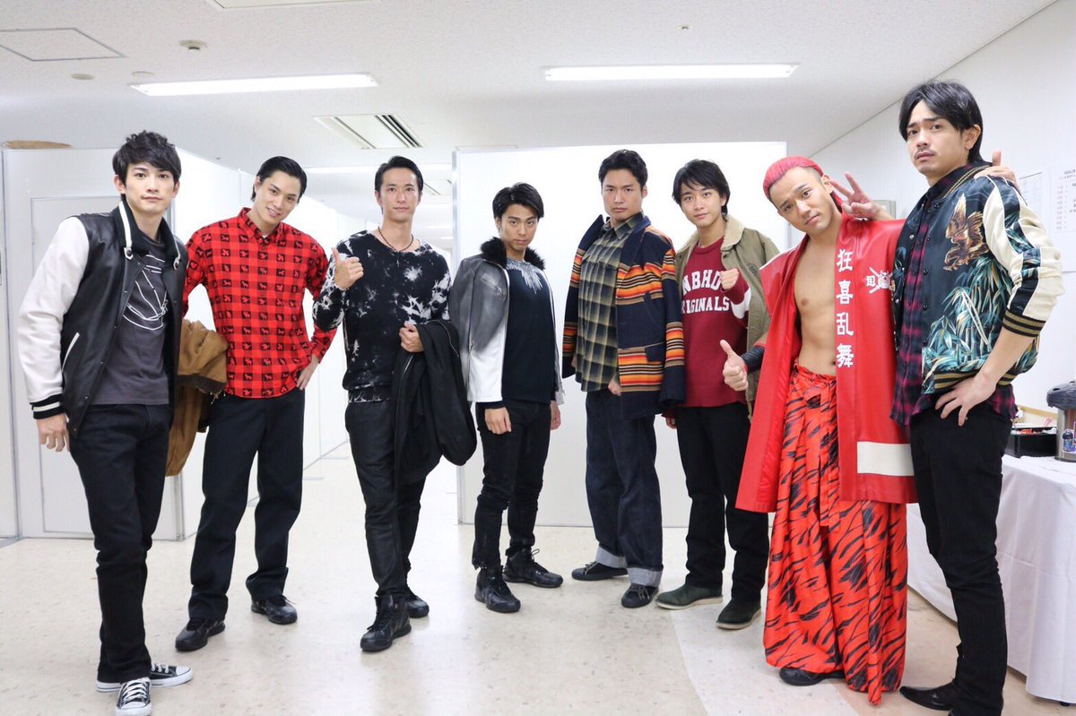 きらりん V Twitter 8月10月は京セラドームでハイロー Live 生まれて初めてexileのライブに行きフラッグ振ってきましたw しかも同じライブに３回も行くという暴挙 楽しかった オス啓太と姫啓太と天使 啓太に出会い そしてexile全員好きになってしまったw 16年の