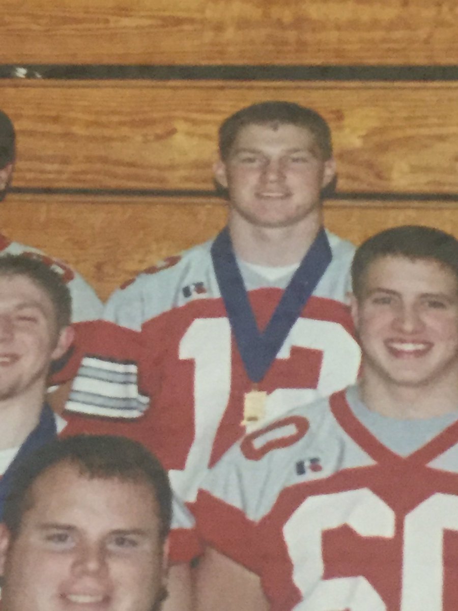 NorsemenBBALL's tweet photo. Look at this stud! Thank you @jarrodmckee at @CrossroadsBank Investments for being a sponsor for us! #gonorse #legendaryQB https://t.co/ea6oS80WLh