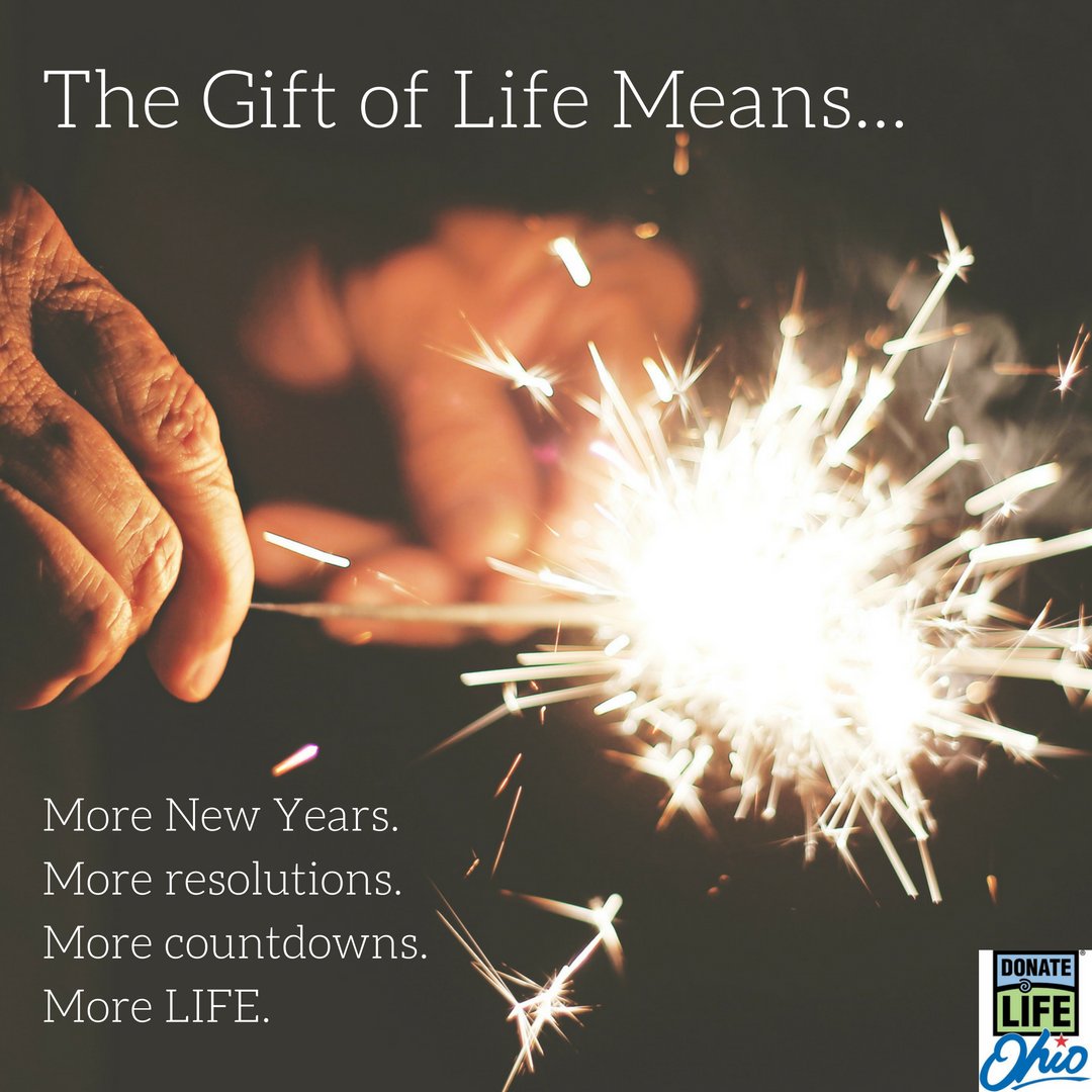 DonateLifeOH's tweet image. Make your #2017resolution to give the #GiftOfLife.