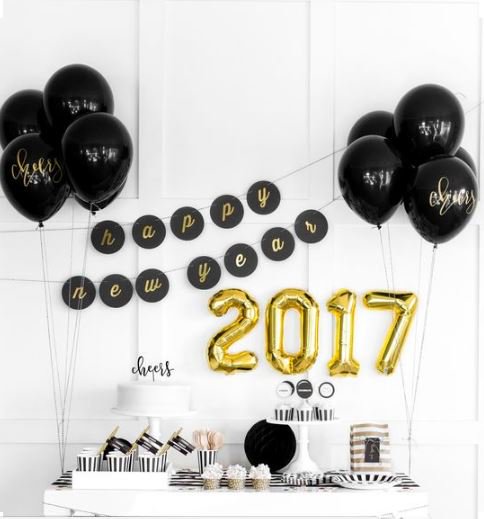 yourshiftagent's tweet image. Enjoy your last Friday of 2016! Happy New Year's Eve Eve! #thinkred