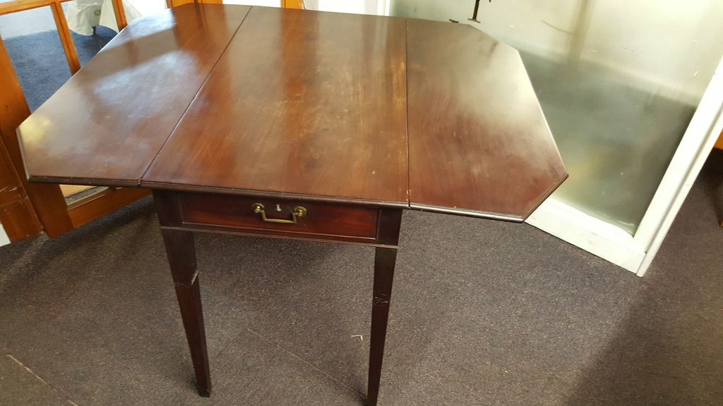 Reloved1's tweet image. Early Victorian Pembroke Table #reloveduk.com