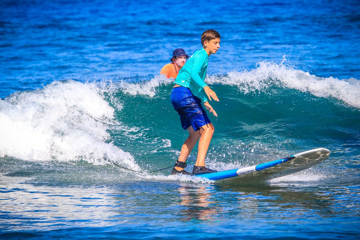 Happy Aloha Friday! Join us for a #surf lesson! #maui #kaanapalisurf