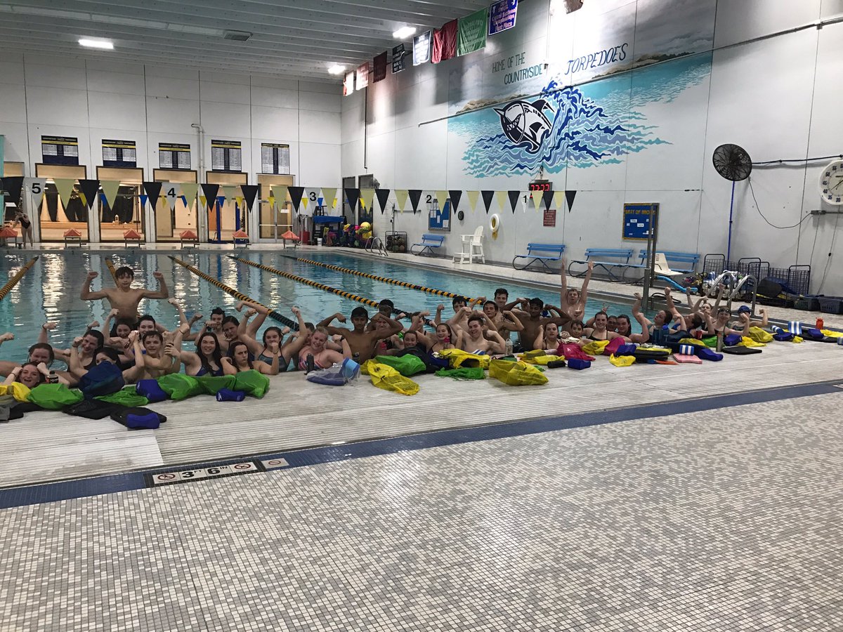 LM_Swimming's tweet photo. Your LM swim team put in some work &amp; broke a new yardage record at practice last night and swam a whopping 2,700 yards! Keep it up Panthers! https://t.co/FOb1BgQE5V