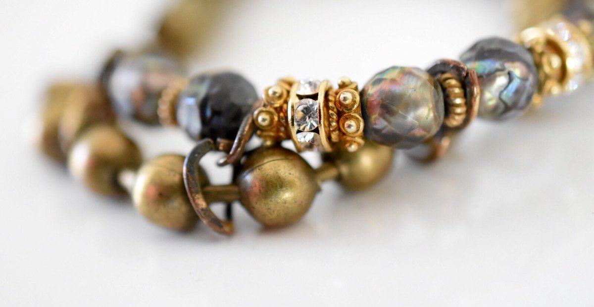 ShopMaddieandMe's tweet photo. Boho Bracelet/Neutral Bracelet/Shabby Chic Jewelry/Sundance/ Sundanc… https://t.co/74f0mwWLHE #BohoStyle #ShabbyChic https://t.co/CzunWB5vdv