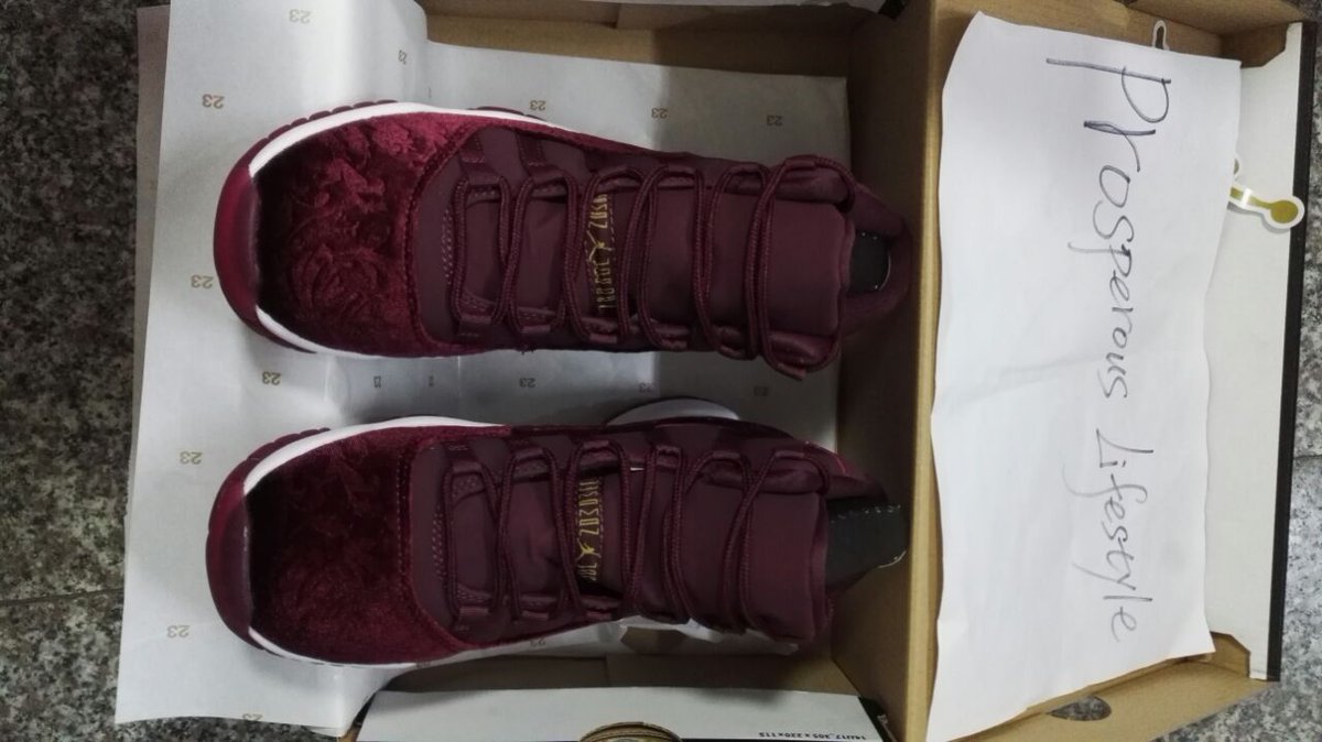WealthyTomboy's tweet photo. Still have pairs left of the Velvet 11s
Message me if you want to secure your pair today❗❗
Women's Sizes 4y-7
#Prosperous #Velvet11 https://t.co/ahwWg0nlTF