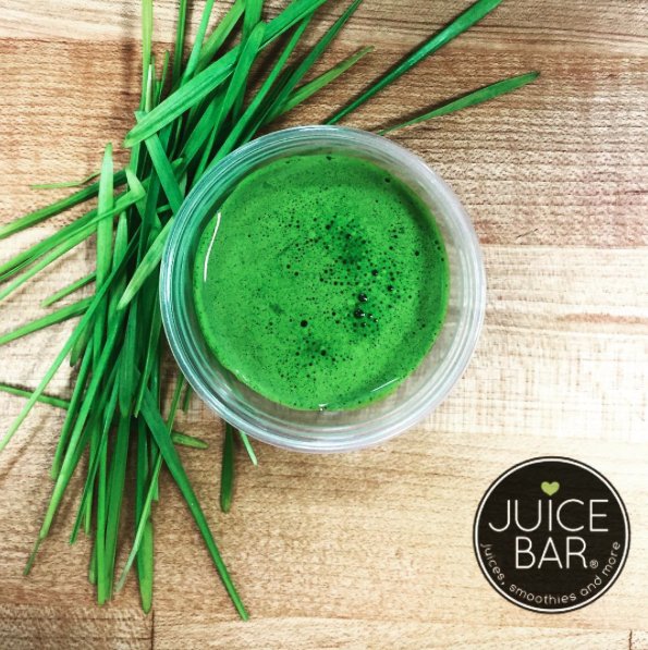 JuiceBarTTown's tweet image. Your last meal of 2017 should be wheatgrass! Right now it's 10% off 1oz and 20% off 2 oz!  #juicebarttown #newyearnewjuice #rolltide