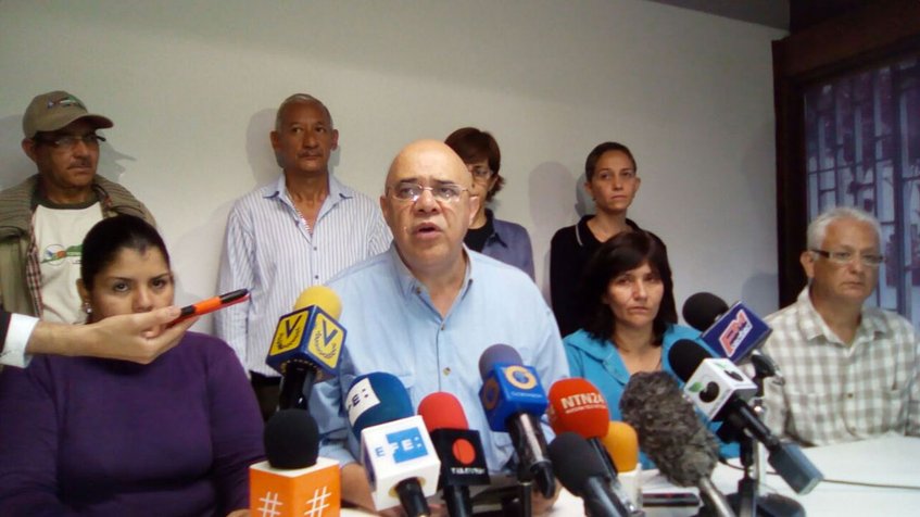 globovision's tweet photo. #MUD @ChuoTorrealba: En 2016 el pueblo opositor estuvo por encima de dirigencia https://t.co/6TaEGWdKoM https://t.co/n9Vyvh0Q7h
