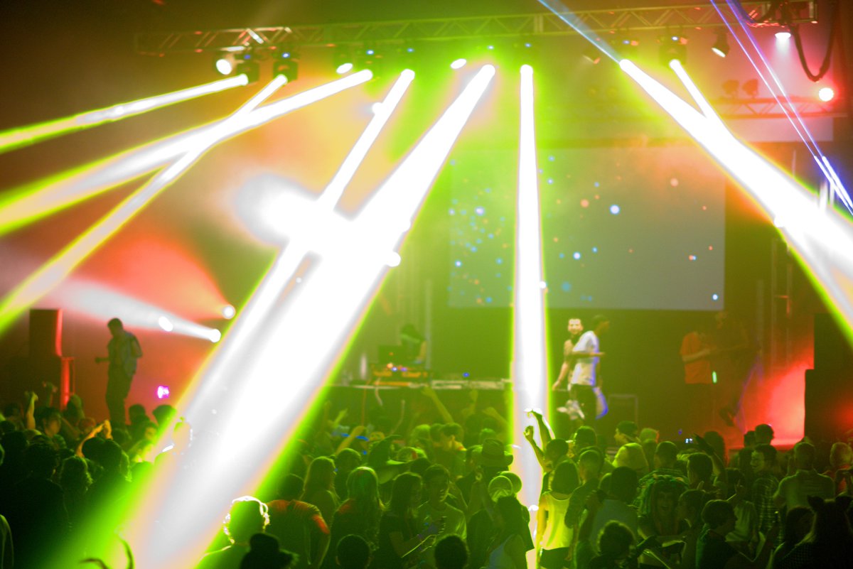 animazement's tweet photo. What was your favorite part of #AZ2016? Did you go to the dance? https://t.co/1NdbBzgdz1