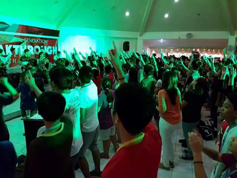 emsdriza's tweet photo. We love because he first love us! โคโคโค
JESUS, my only love! ๐โคโค
#BREAKTHROUGH2016 https://t.co/K8ISAqIl87