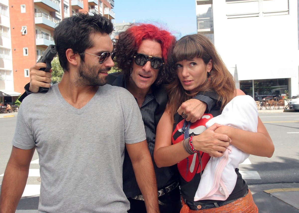 tvargsiempre's tweet photo. #LosUnicos | @PolkaProd 2011 | @gonzaloherediao @grisici #FabioPosca https://t.co/prVApu9myl