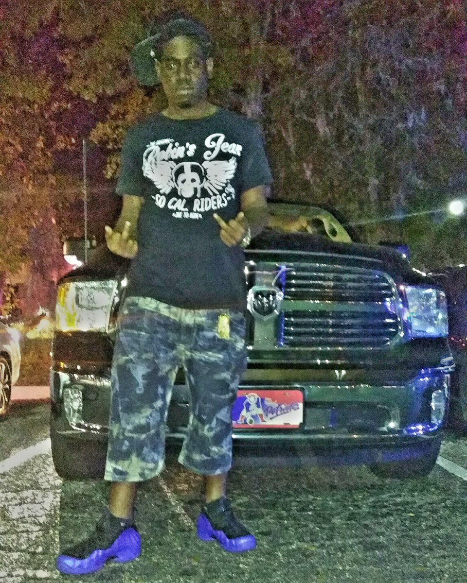 laConnie954's tweet photo. @KodakBlack1k  did that last night @johnwicks1k @1804jackboy y'all boys showed out.... #robincrew https://t.co/Inic8iH0Xm