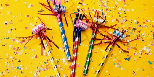 Who says New Year’s Eve is only for grown-ups? Check out these fun kid-friendly party ideas from @aboutparenting abt.cm/2ieSe3X