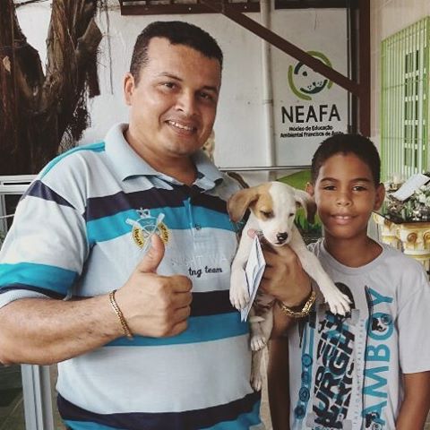 neafamaceio's tweet photo. O José Eduardo e seu filho Nicolas #adotaram nessa semana essa linda filhote. ☺️ https://t.co/AFhqNLWMwI