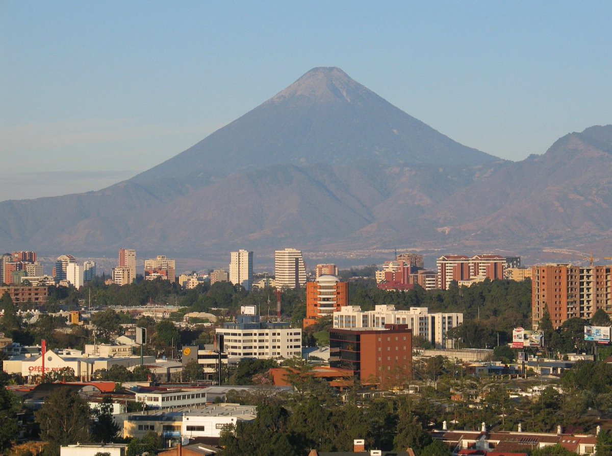 Repsly's tweet image. How cool is this shot of Volcan de Agua in #GuatemalaCity?! Thanks to our LatAm operations manager Gerardo for sharing! #RepAndRoll