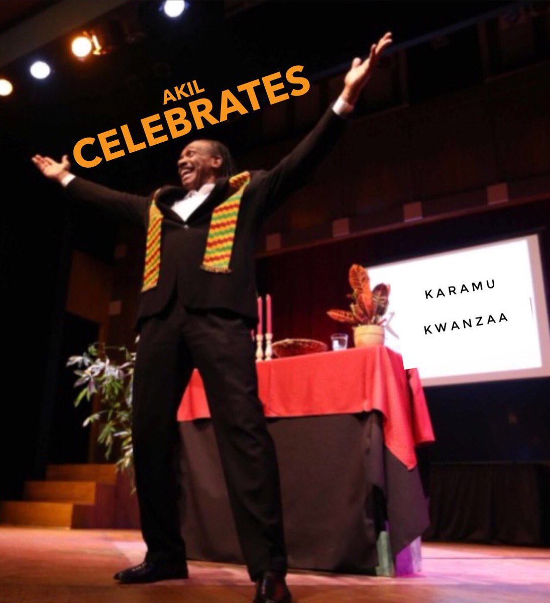 abc123kidslearn's tweet photo. Akil Marshall welcomes people to the Kwanzaa celebration at the Karamu House. The second annual celebration of Kwanzaa at the Karamu House https://t.co/dShDOsxSzn