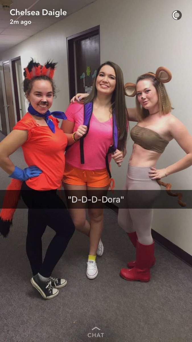 hgtbieber's tweet photo. I miss my people ☹️ @dayna_collins @jillian714 #swipernoswiper https://t.co/hrCV0Ves86