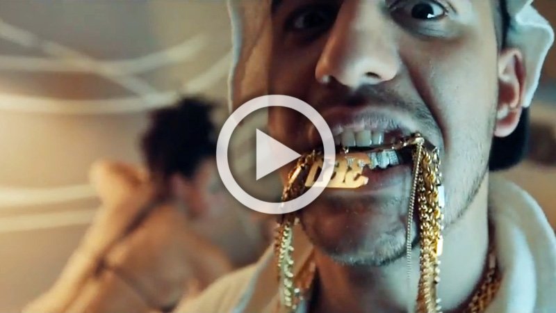 Hiphopde's tweet photo. Ufo361 – Migos (prod. AT Beatz) [Video]https://t.co/YJNszcOjy5 @Ufo361 @Migos https://t.co/zgrug88rX1