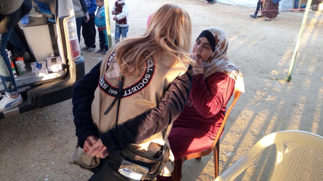 sahloul's tweet photo. Much appreciation to @sams_usa medical volunteers travelled from the #US to #Lebanon to provide medical care to #Syrian refugees https://t.co/2GObbdsDuA