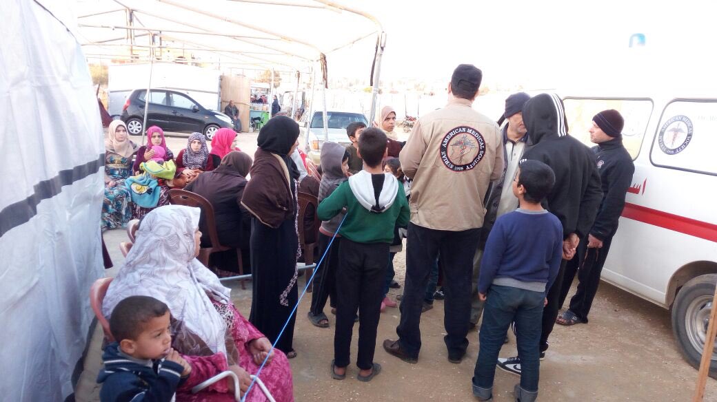 sahloul's tweet photo. Much appreciation to @sams_usa medical volunteers travelled from the #US to #Lebanon to provide medical care to #Syrian refugees https://t.co/2GObbdsDuA