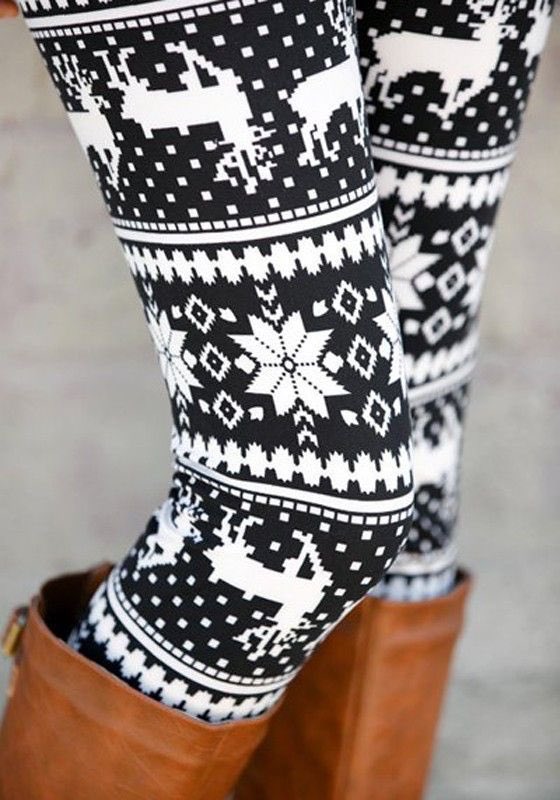 MiRoBotique's tweet photo. All leggings are $8.95! Both Women's &amp; kids. This weekend only. #leggings #fabletics #honeyandlace #lularoe #Lululemon #lulu  #fitness https://t.co/g92RDfrWLD