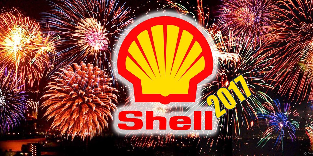 PitstopShell's tweet photo. Happy New Year...
 #celebration #flowers #friendship #nightlife #music #2016 #fun #new #life #love #happy #party #family # https://t.co/DbB1IyZ6BJ