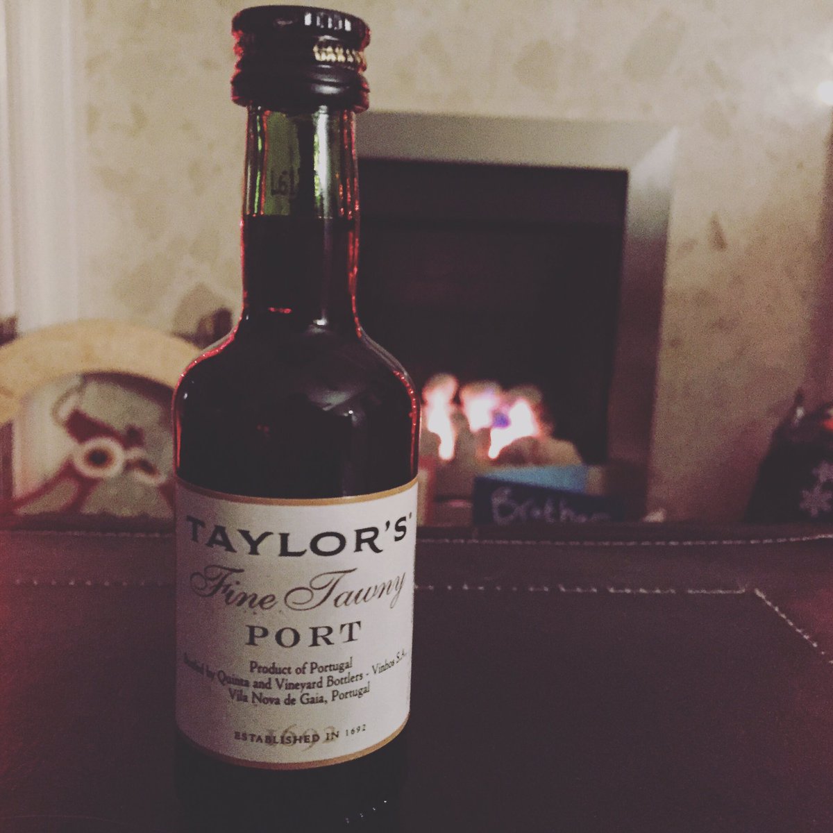 RetroJohnny's tweet photo. Tonight will consist of watching films and enjoying a glass of port I got for Christmas. https://t.co/sGI6DqrXJX