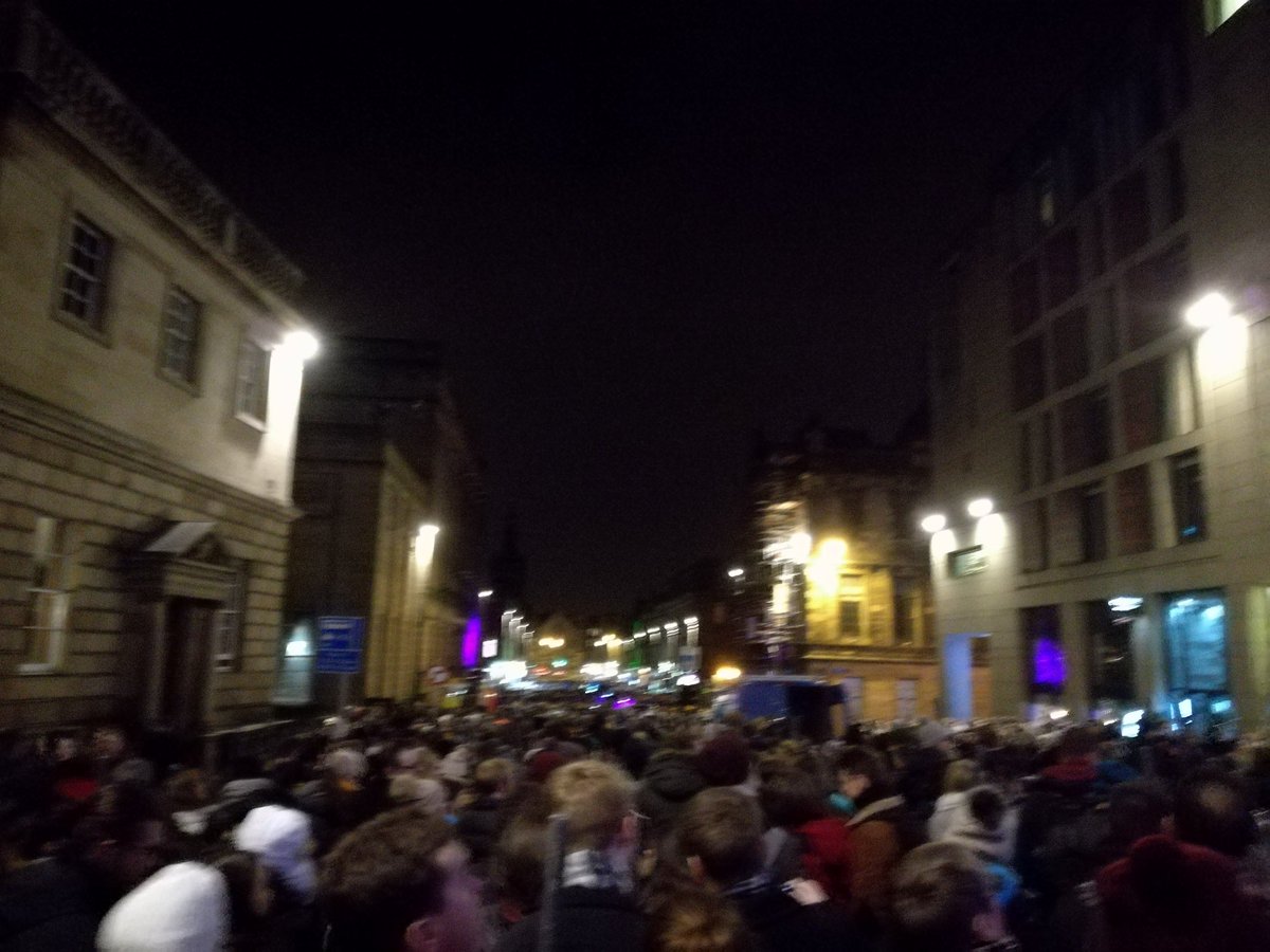 FilizArikdogan's tweet photo. Just about to start #blogmanay #torchprocession #edinburgh https://t.co/D01ZT5vqLu
