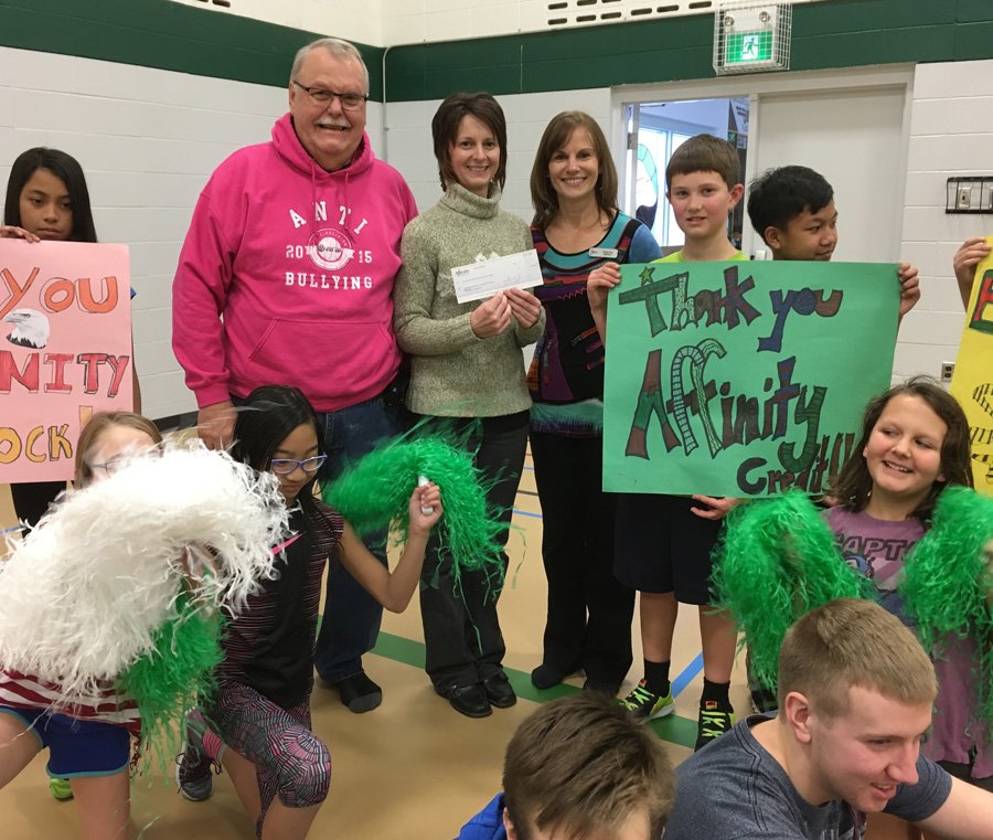 Affinity_CU's tweet photo. Thanks to our members, we were able to help the #Englefeld School get a smart board for their kindergarten classroom! #BetterBanking https://t.co/JM40FqoDhA