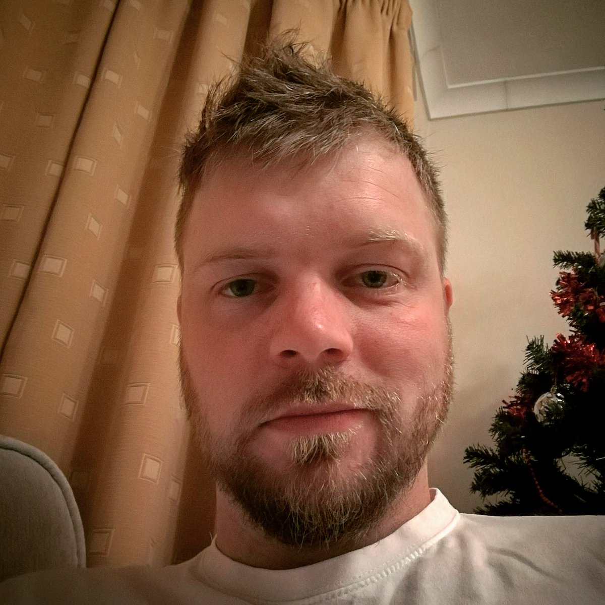 WodenMotorcycle's tweet photo. Freshly mown! #haircut #beard #trim #freshfor2017 https://t.co/1oMQtjzKxs